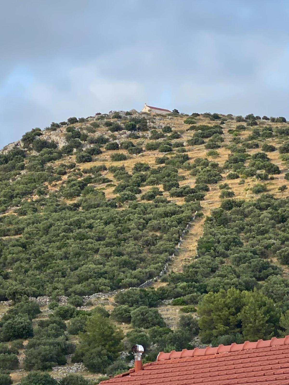 Apartmani Ines Marina Esterno foto